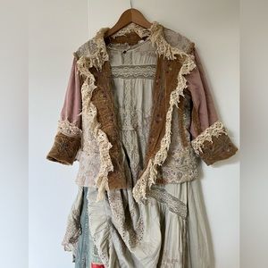 SOLD Magnolia Pearl jacket